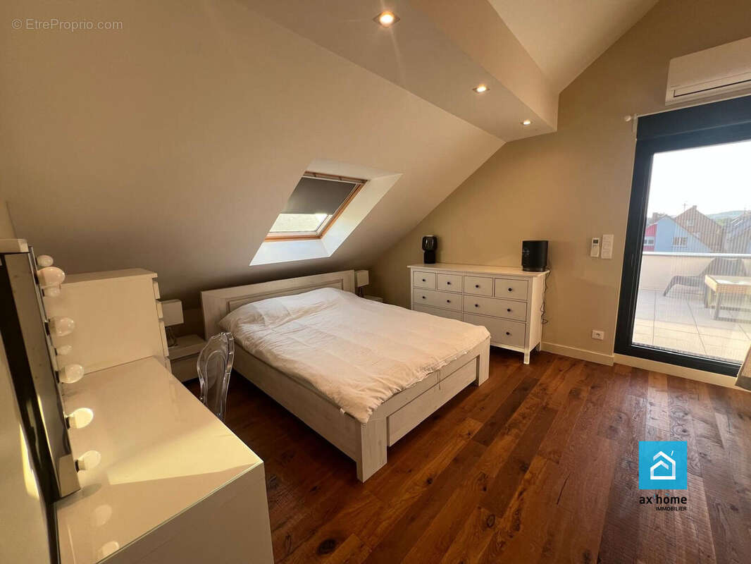 Standing SPA Kochersberg piscine luxe atypique  - Maison à FURDENHEIM