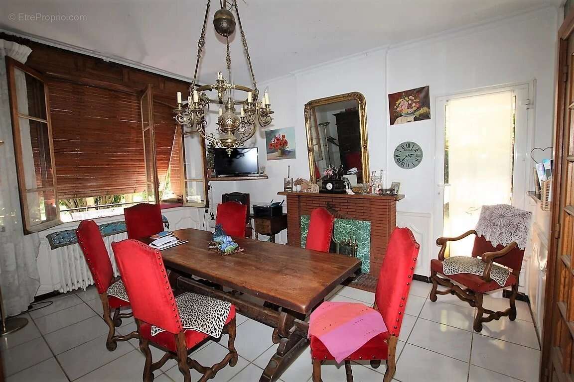 Maison à LEZAT-SUR-LEZE