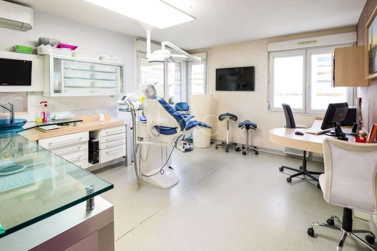 Appartement à SAINT-BONNET-DE-MURE