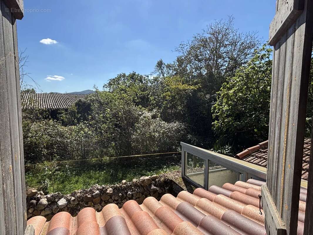 Maison à LES BORDES-SUR-ARIZE