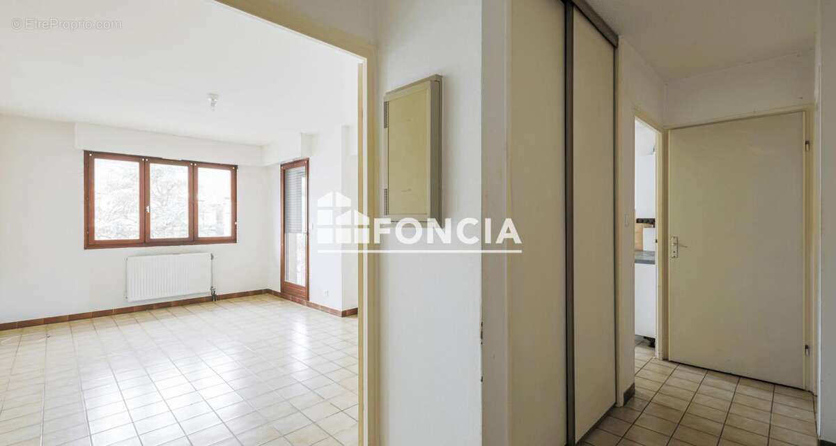 Appartement à ECHIROLLES