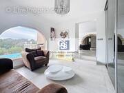 Maison à SAINT-RAPHAEL