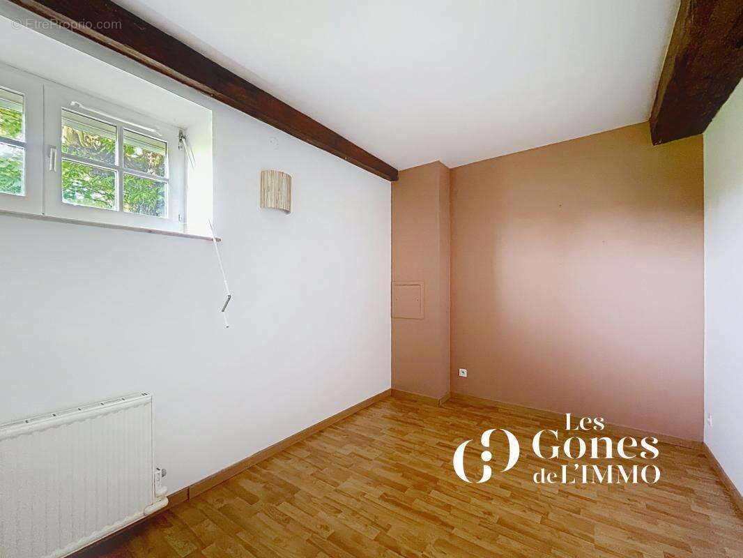Appartement à BULLY