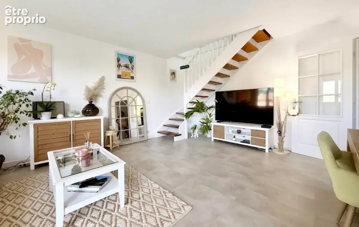 Photo Appartement à Frejus au prix de 329 000€