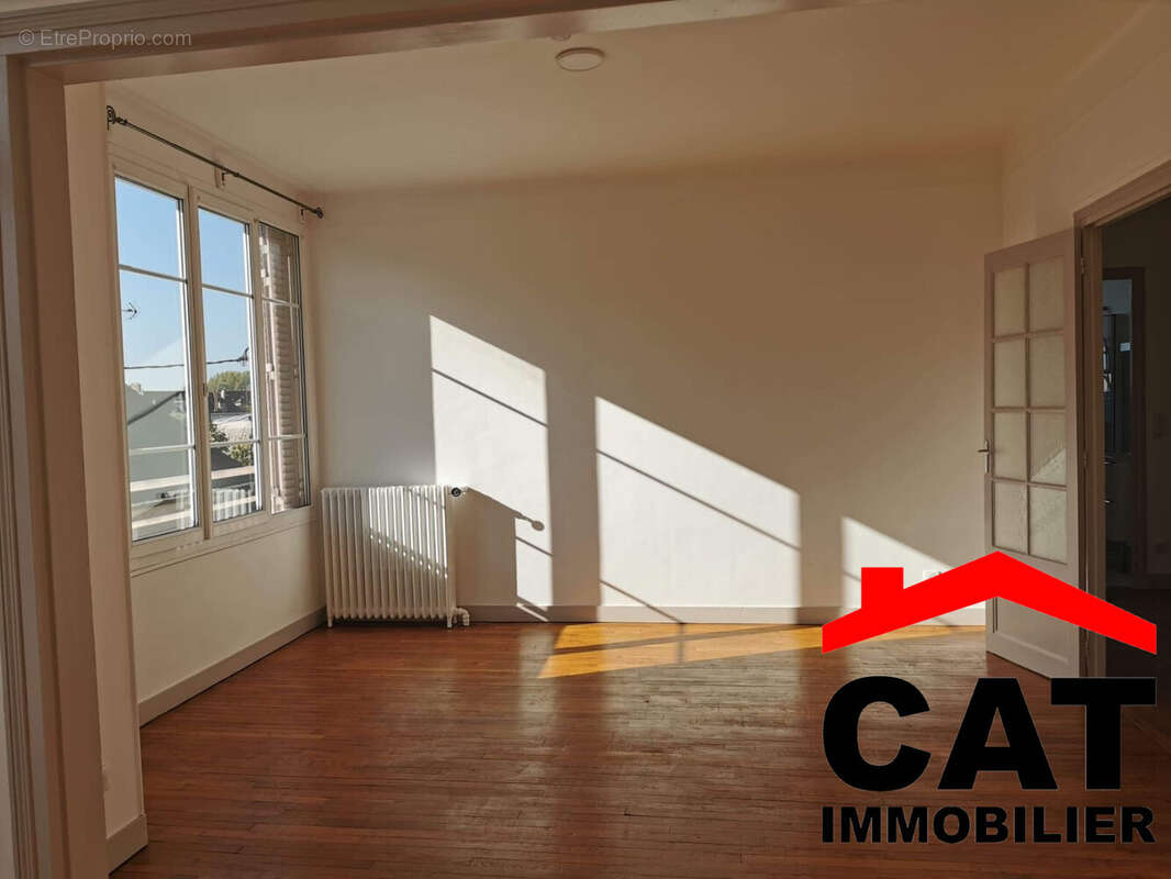 Appartement à MONTEREAU-FAULT-YONNE
