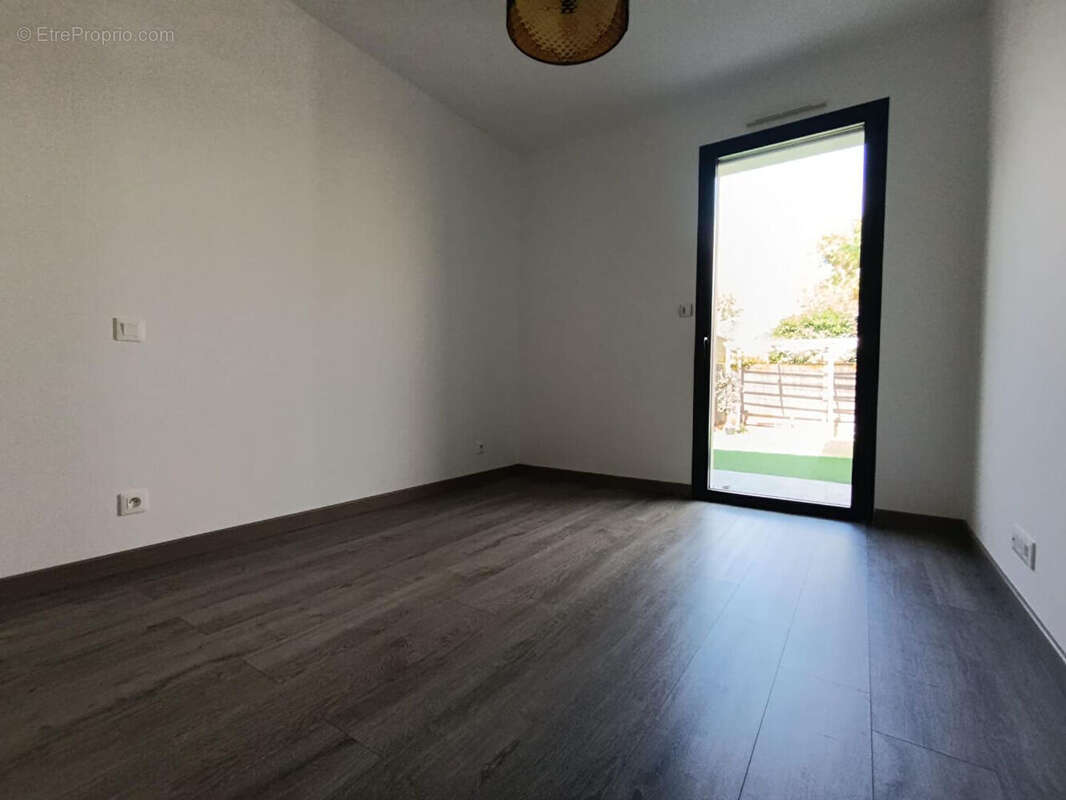 Maison à SAINT-SEBASTIEN-SUR-LOIRE