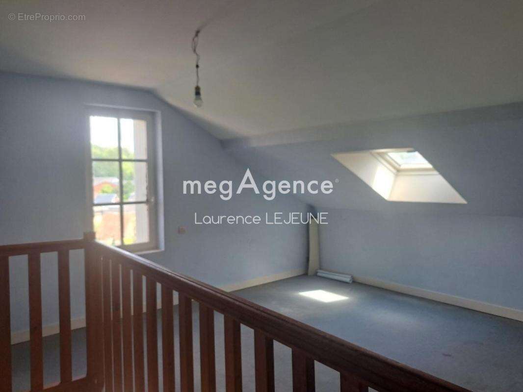 à ORBEC IMMEUBLE en monopropriété 7 appartements 1 boutique 1 local - photo 13