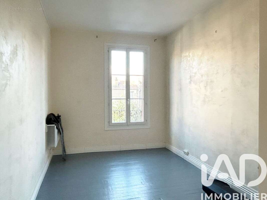 Photo 2 - Appartement à AUBERVILLIERS