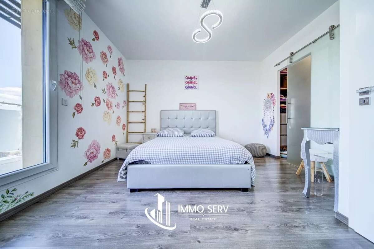 Appartement à AMNEVILLE