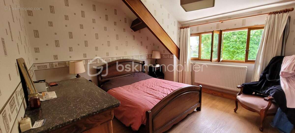 Maison à MONTEREAU-FAULT-YONNE