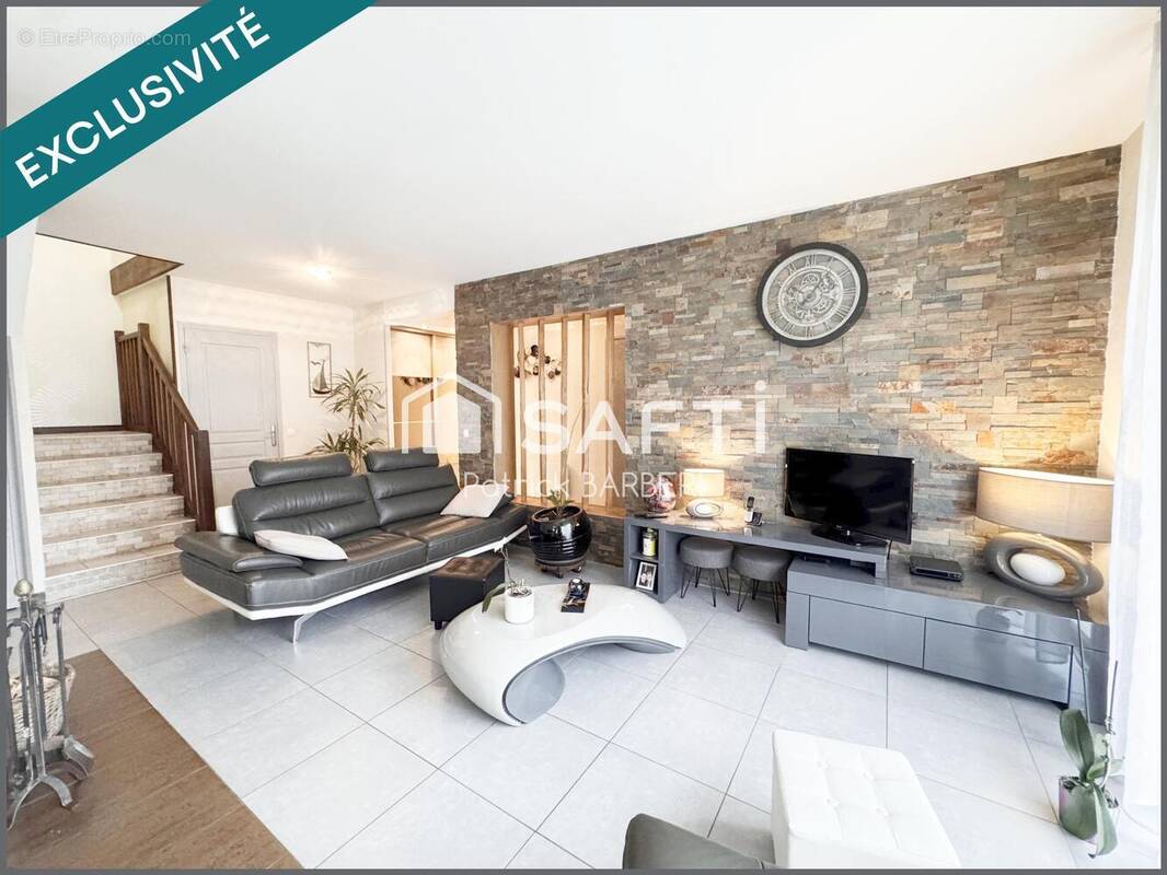 Photo 1 - Maison à VERNEUIL-SUR-SEINE