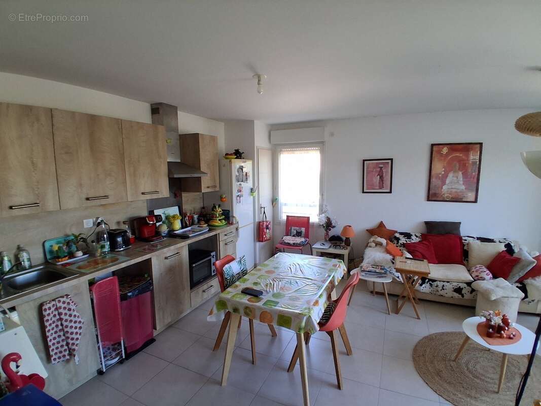 Appartement à SIX-FOURS-LES-PLAGES