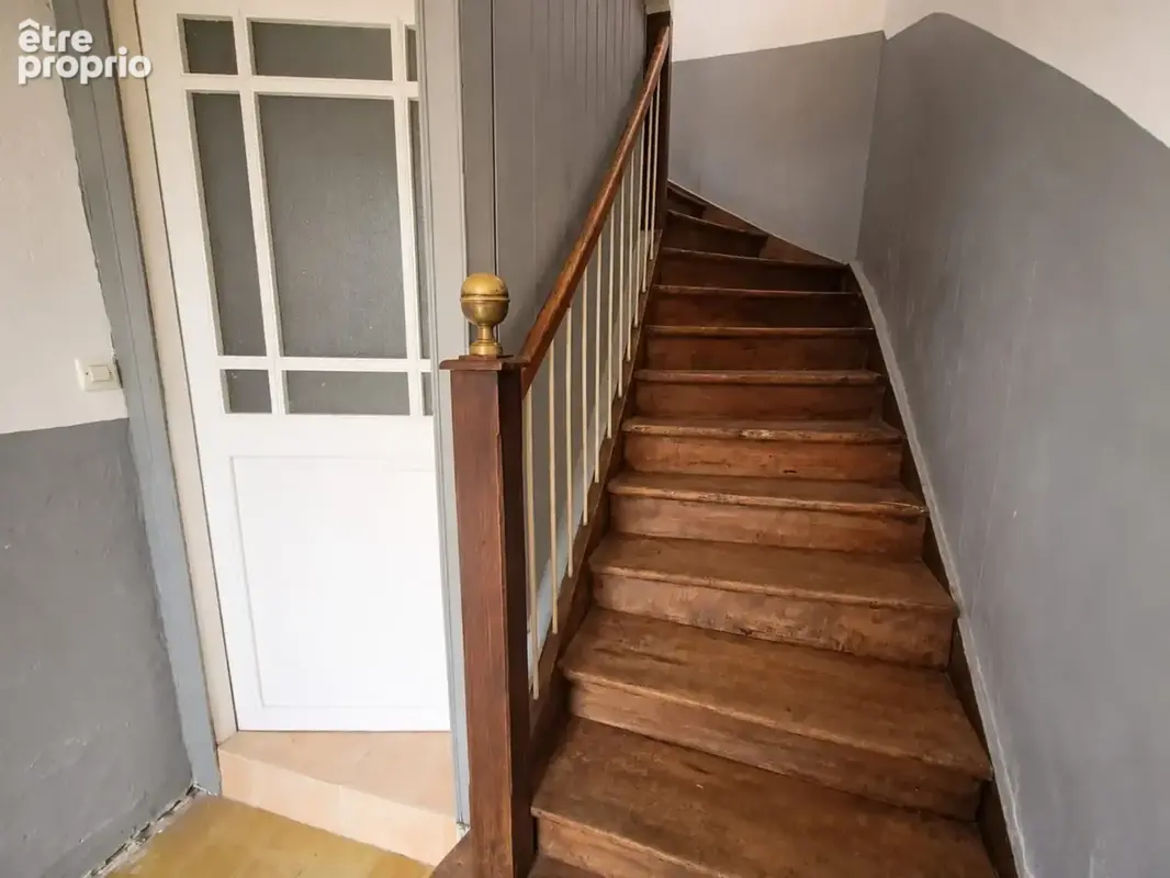 Maison avec local commercial à SAINT GAUDENS (31) - photo 7