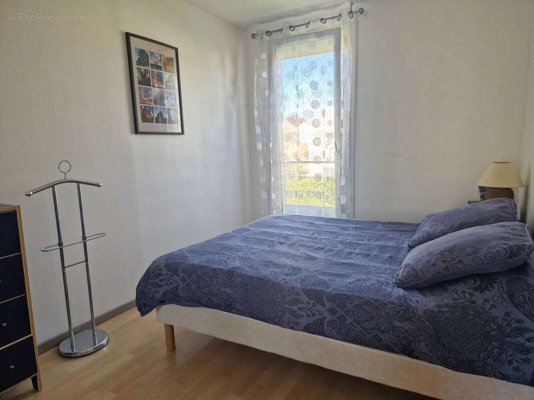 Maison 88 m² à Voisins-Le-Bretonneux  - photo 6