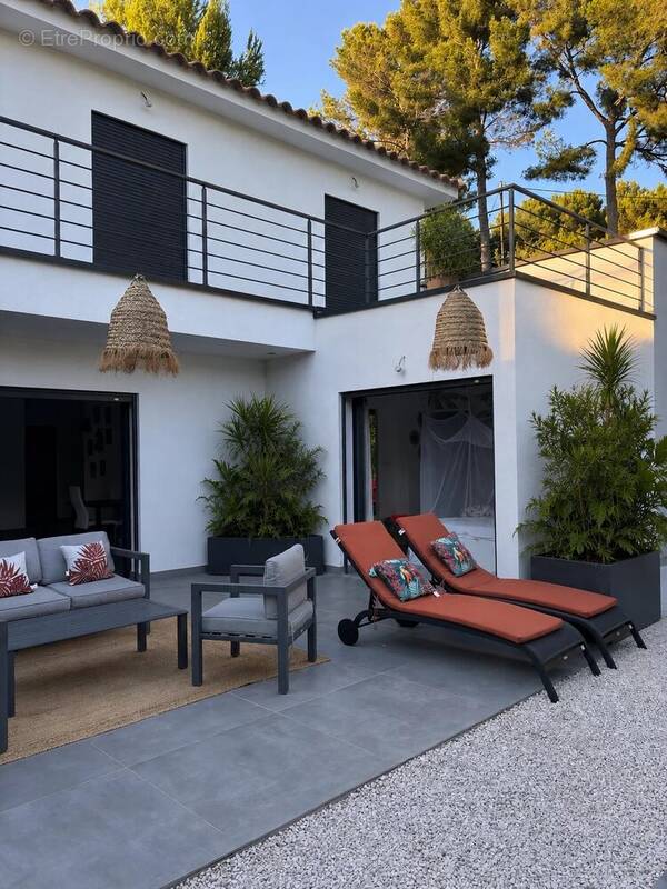 Villa - sanary sur mer - plage a pied - photo 2