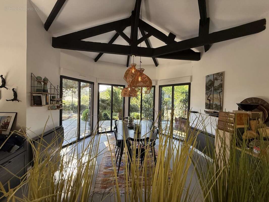 Maison à LE BOUSCAT