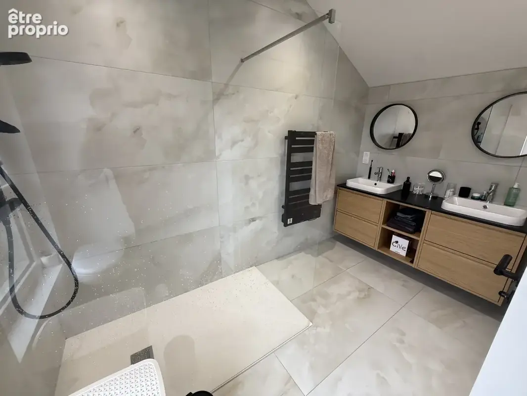Maison + Studio Meublé VICHY - photo 8