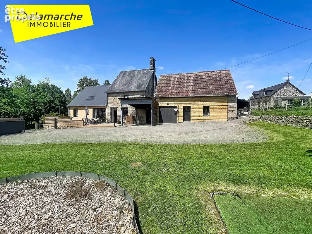 A vendre  maison coup de coeur  à brécey  50370  maison 6 pièces avec terrain 2100 m² - photo 6