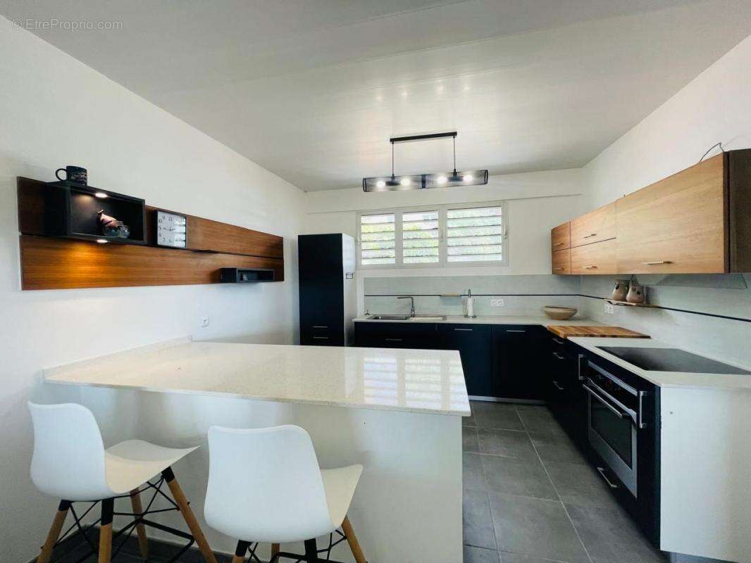 Maison à FORT-DE-FRANCE