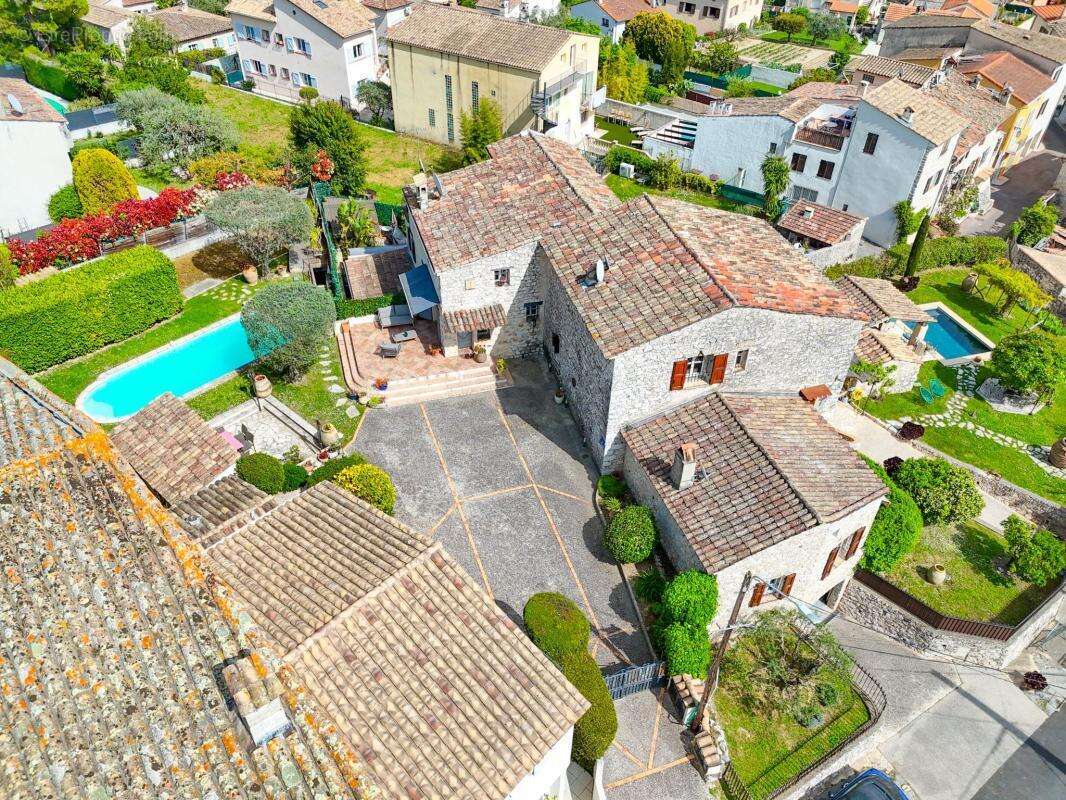 Maison à LA COLLE-SUR-LOUP