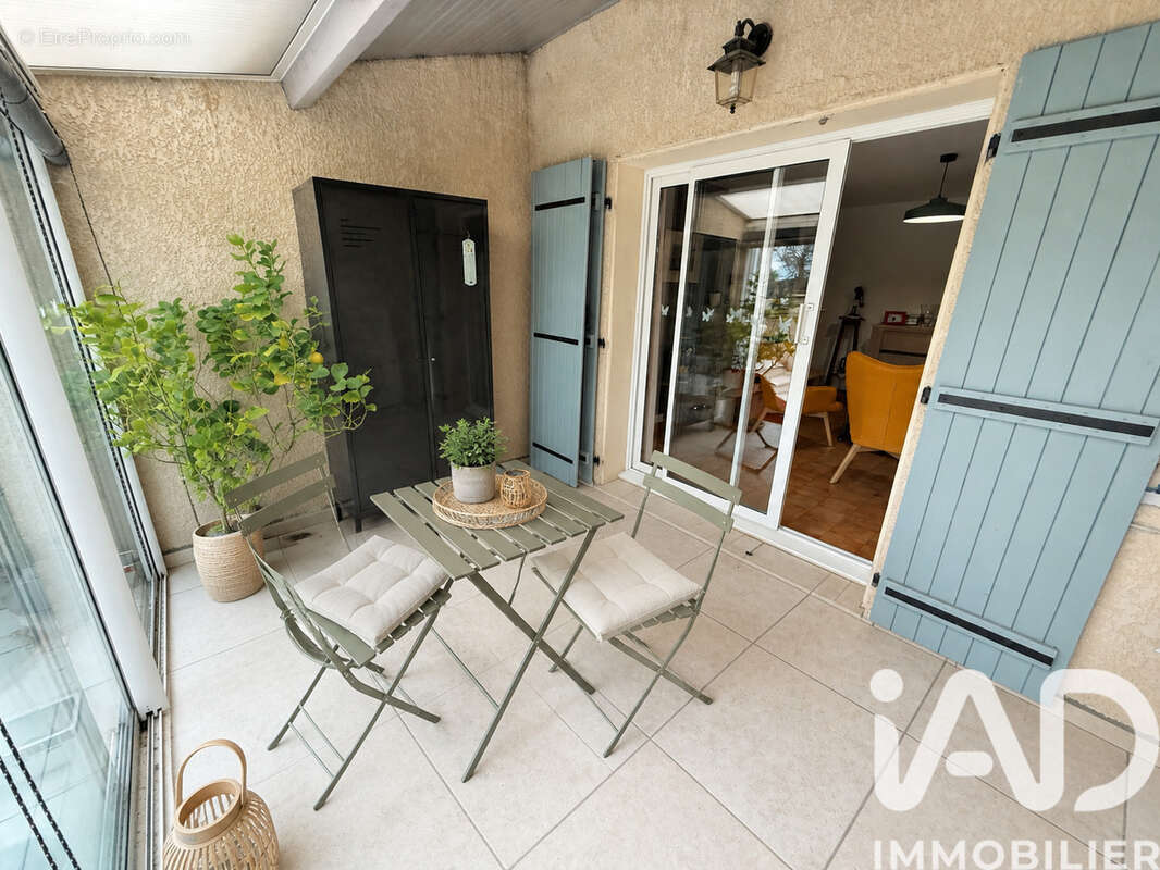 Maison 92 m² à Puymeras  - photo 3