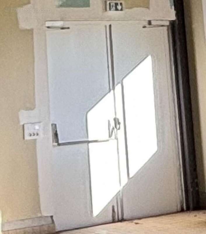 Photo 2 - Commerce à DOUVRES-LA-DELIVRANDE