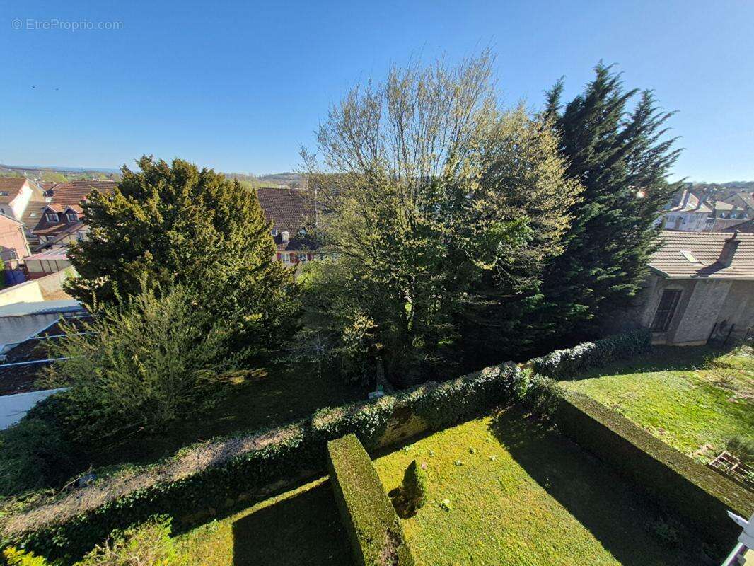 Appartement à HERICOURT