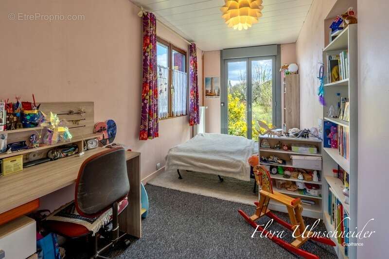 Propriété d'exception avec vue lac et Mont Blanc – 271 m² – DPE C – Ontex - 35 minutes de Chambéry, 40 minutes d’Aix-les-Bains,  - photo 18