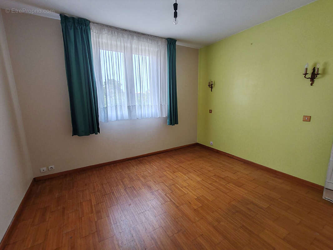 Maison T4 REZE - photo 4