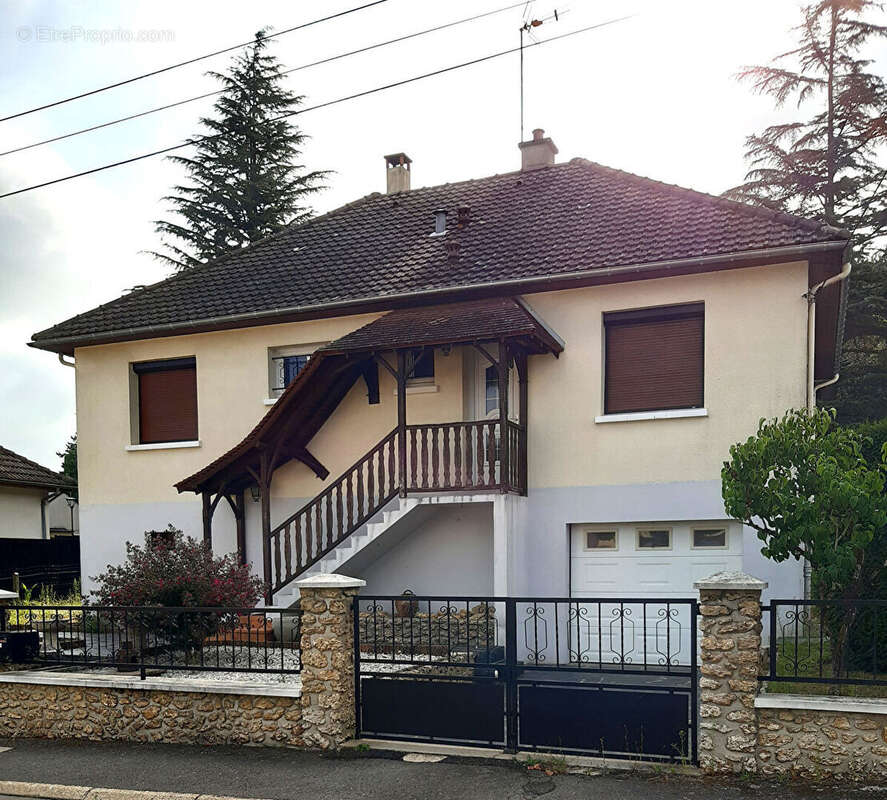 Maison à PARIGNE-L'EVEQUE