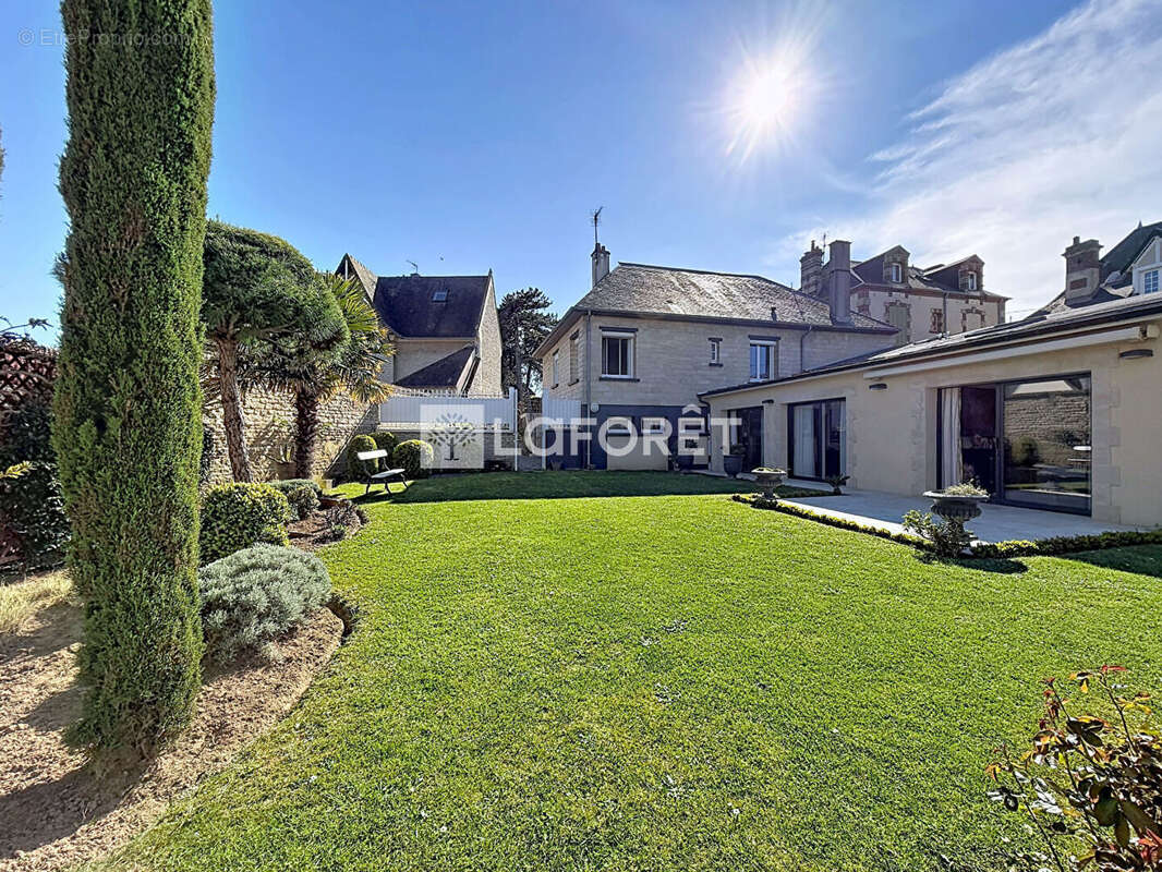 Maison à OUISTREHAM