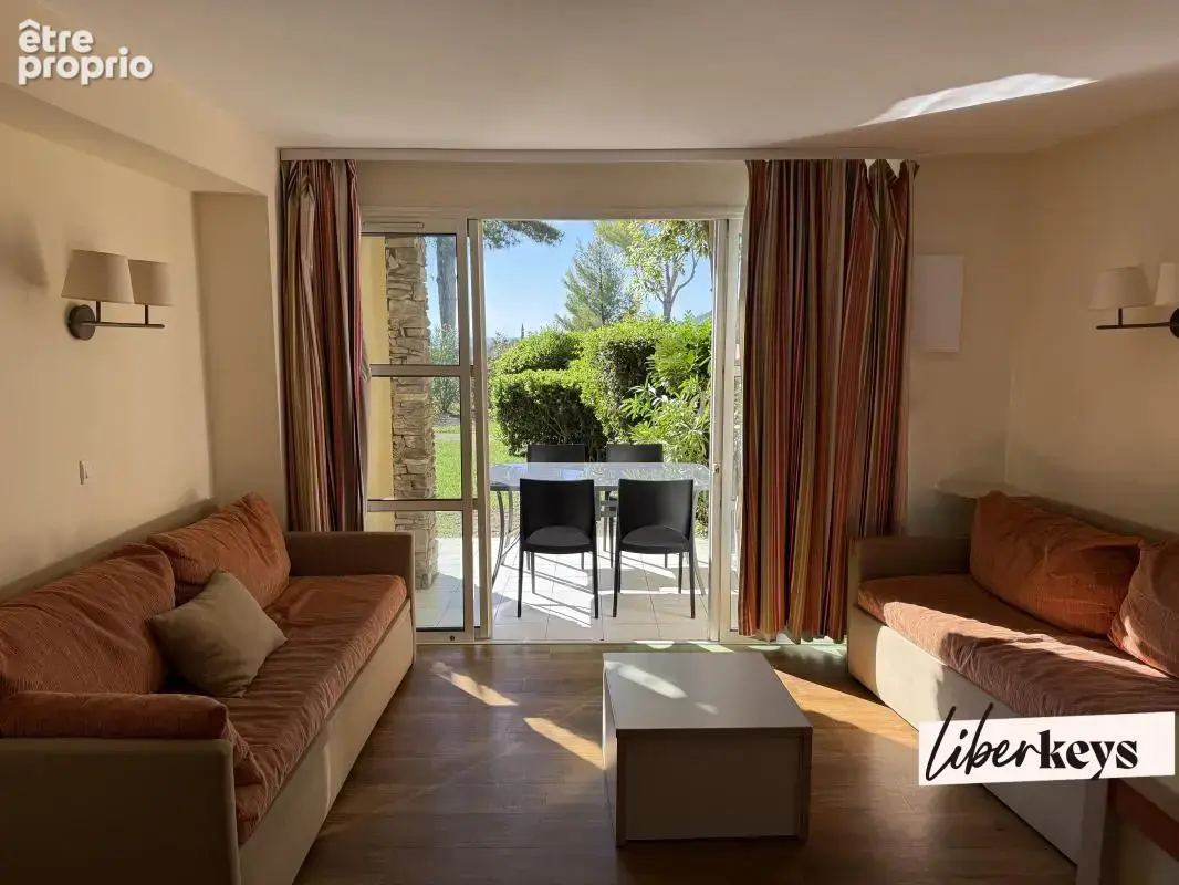 Photo Appartement à Saint-Raphael au prix de 262 500€