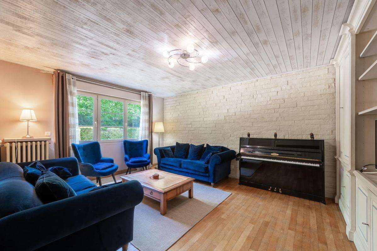 Maison familiale avec studio indépendant – 178 m2 – Chessy Bourg - photo 20