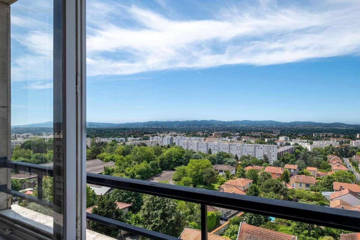 Appartement à LYON-5E