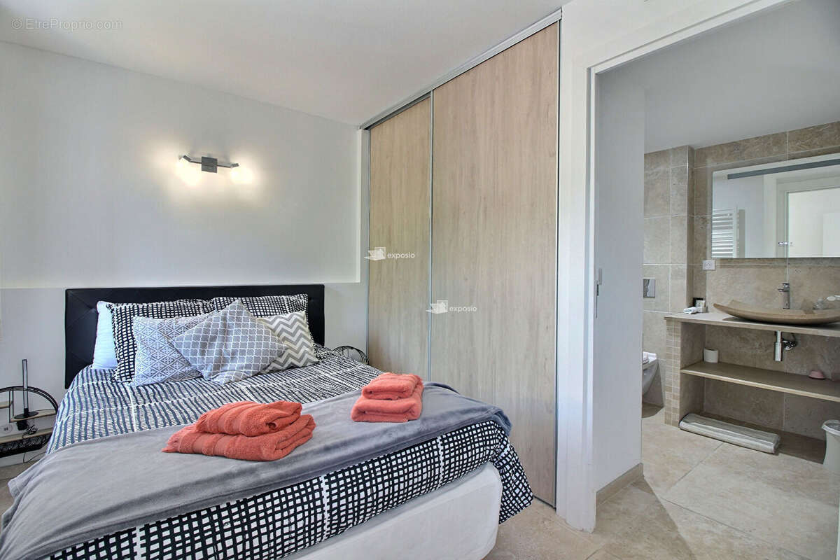 Maison à MOUGINS