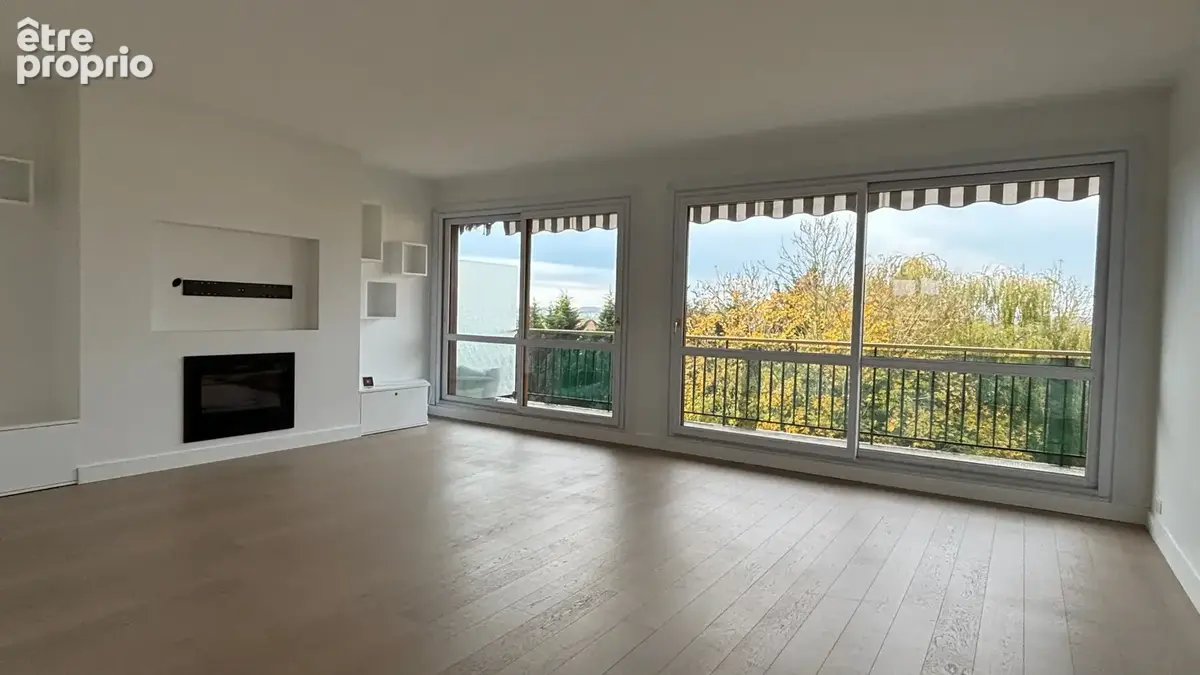 Appartement à NOISY-LE-ROI