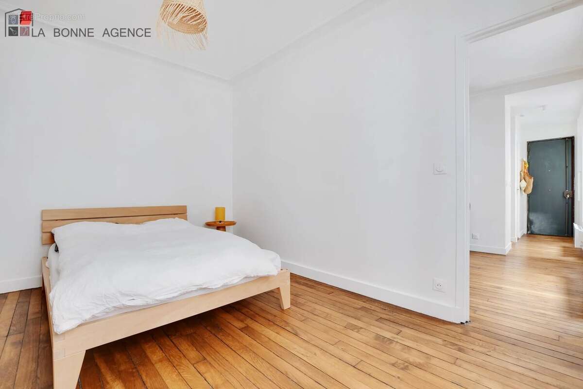 Appartement à PARIS-9E