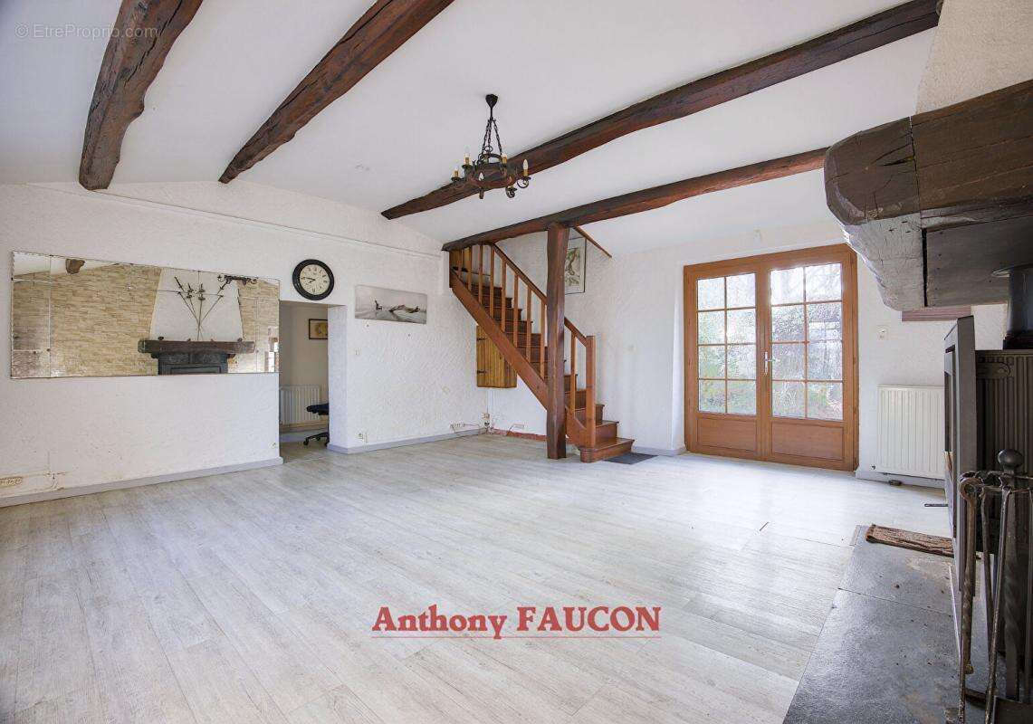 Maison à SAINT-VINCENT-SUR-GRAON