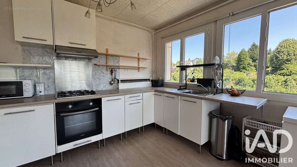Photo 2 - Appartement à DEVILLE-LES-ROUEN