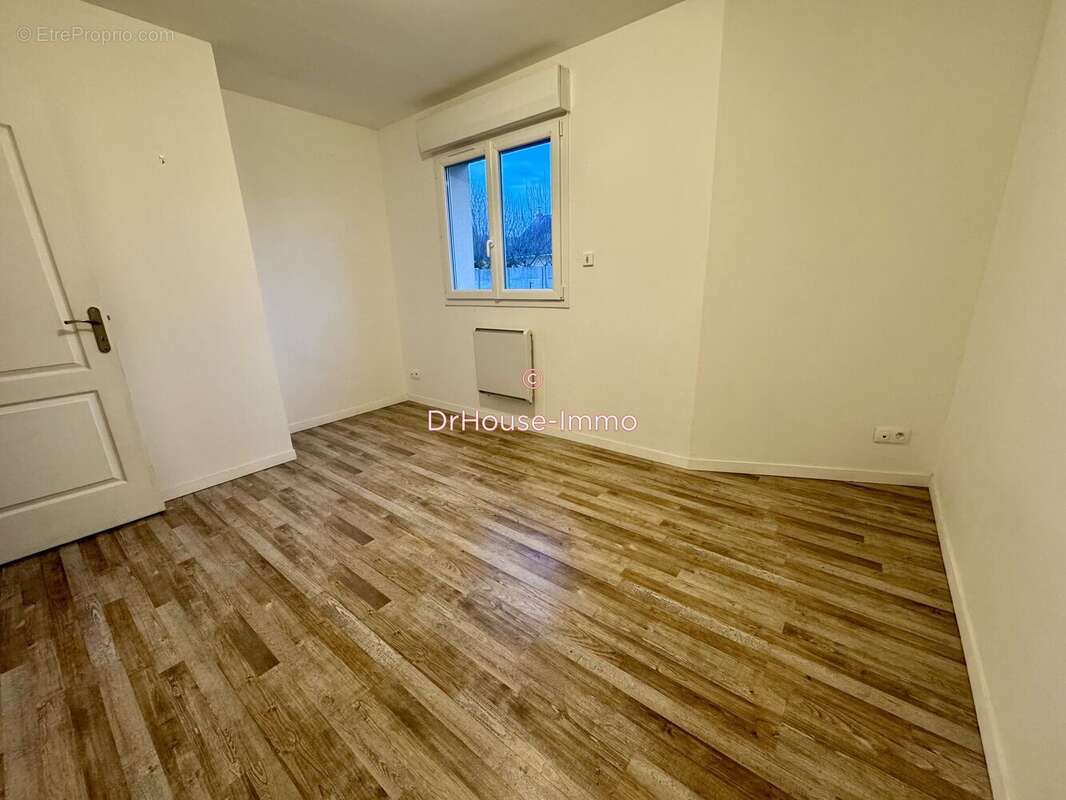 Maison à SAINT-VAAST-D&#039;EQUIQUEVILLE