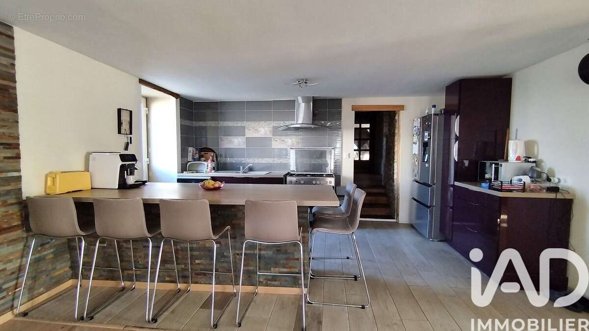 Photo 2 - Maison à L'HERMENAULT