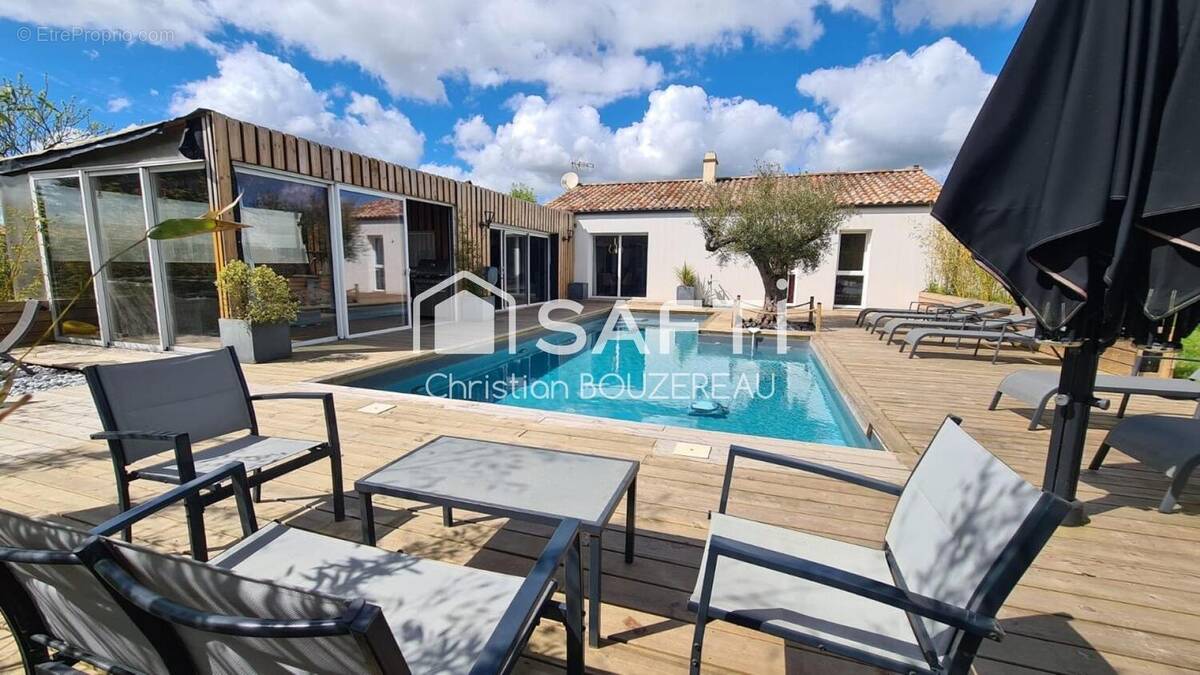 Photo 1 - Maison à CHALLANS