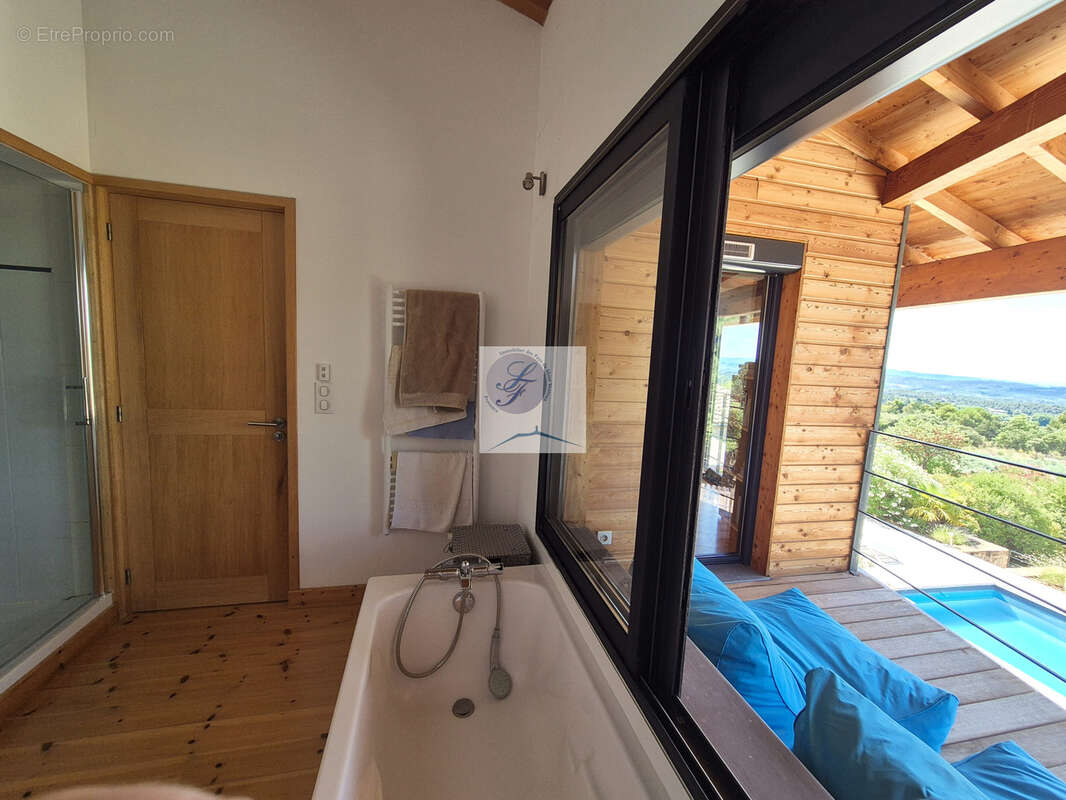 Bedoin, Mas 175m2 - 5 pièces -Terrain 3700m2, piscine - Vue exceptionnelle ! - photo 16