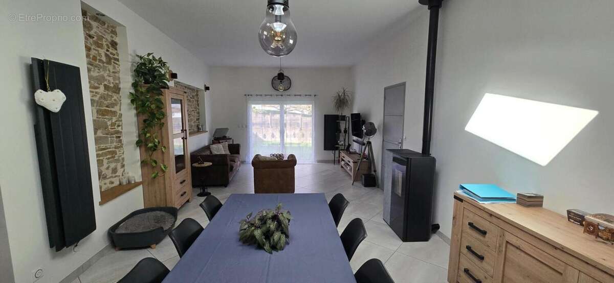 Maison à CHAVAGNES-EN-PAILLERS