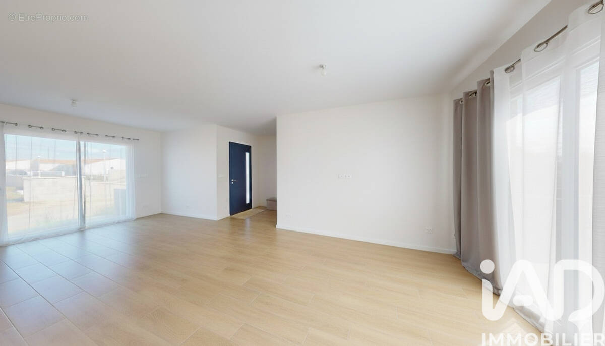 Photo 1 - Maison à ECHILLAIS