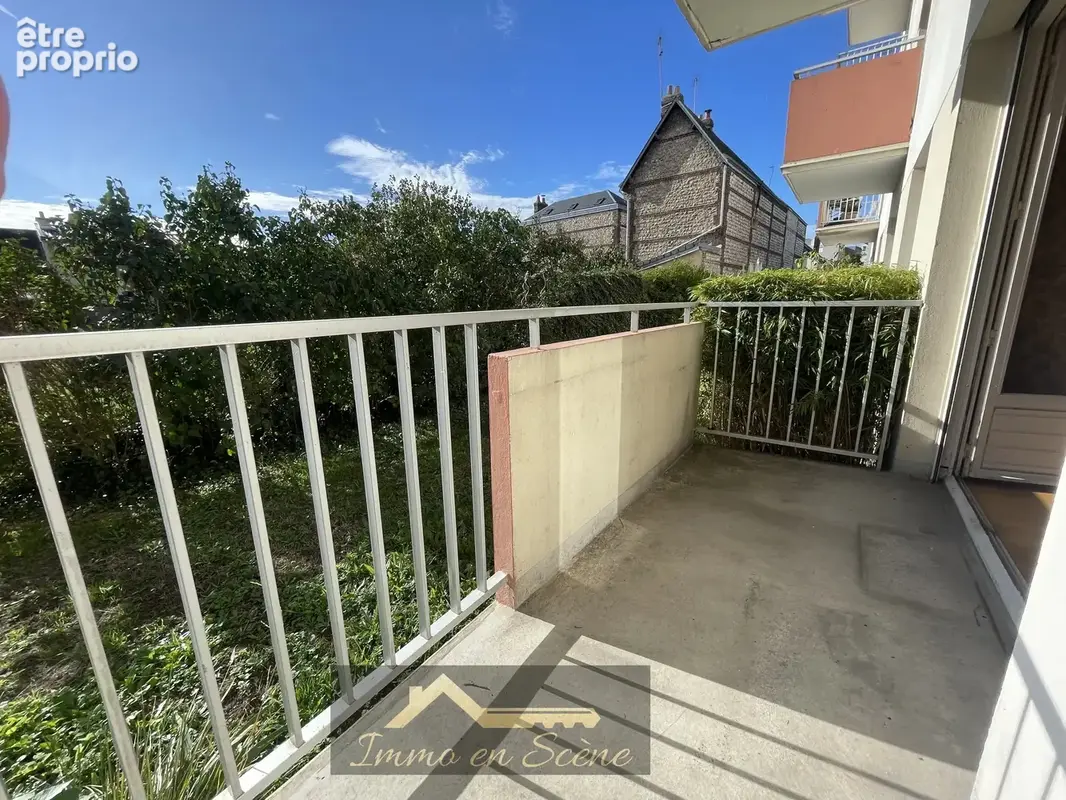 Appartement f3 avec balcon, cave et parking - photo 1