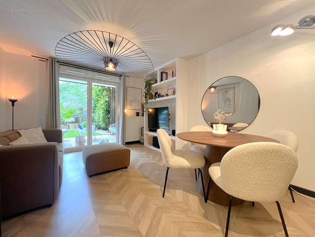 Appartement à CALUIRE-ET-CUIRE