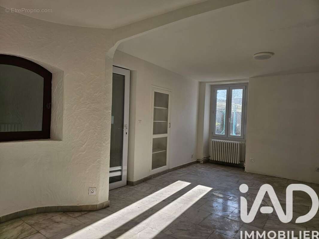 Photo 2 - Appartement à EPERNON