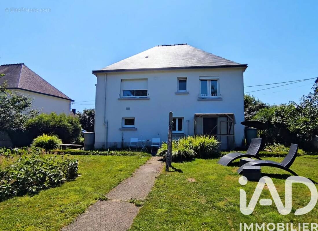 Photo 1 - Maison à LOCMALO