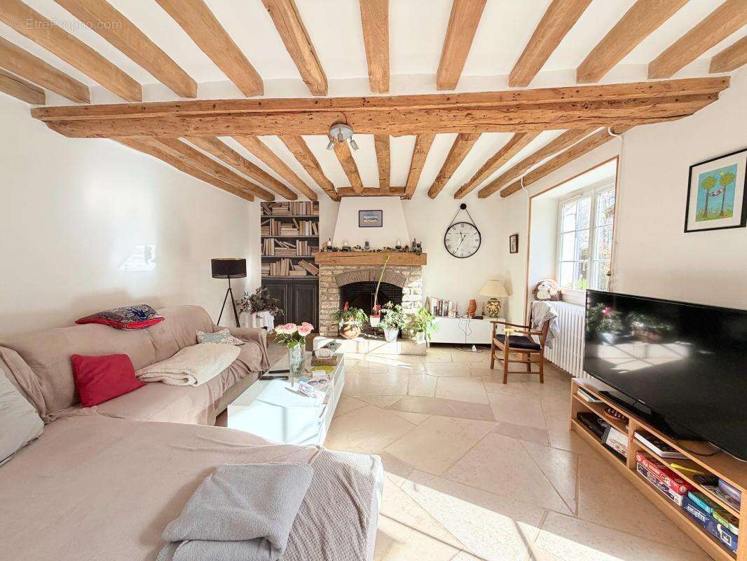 Maison à SAINT-LUBIN-DE-LA-HAYE